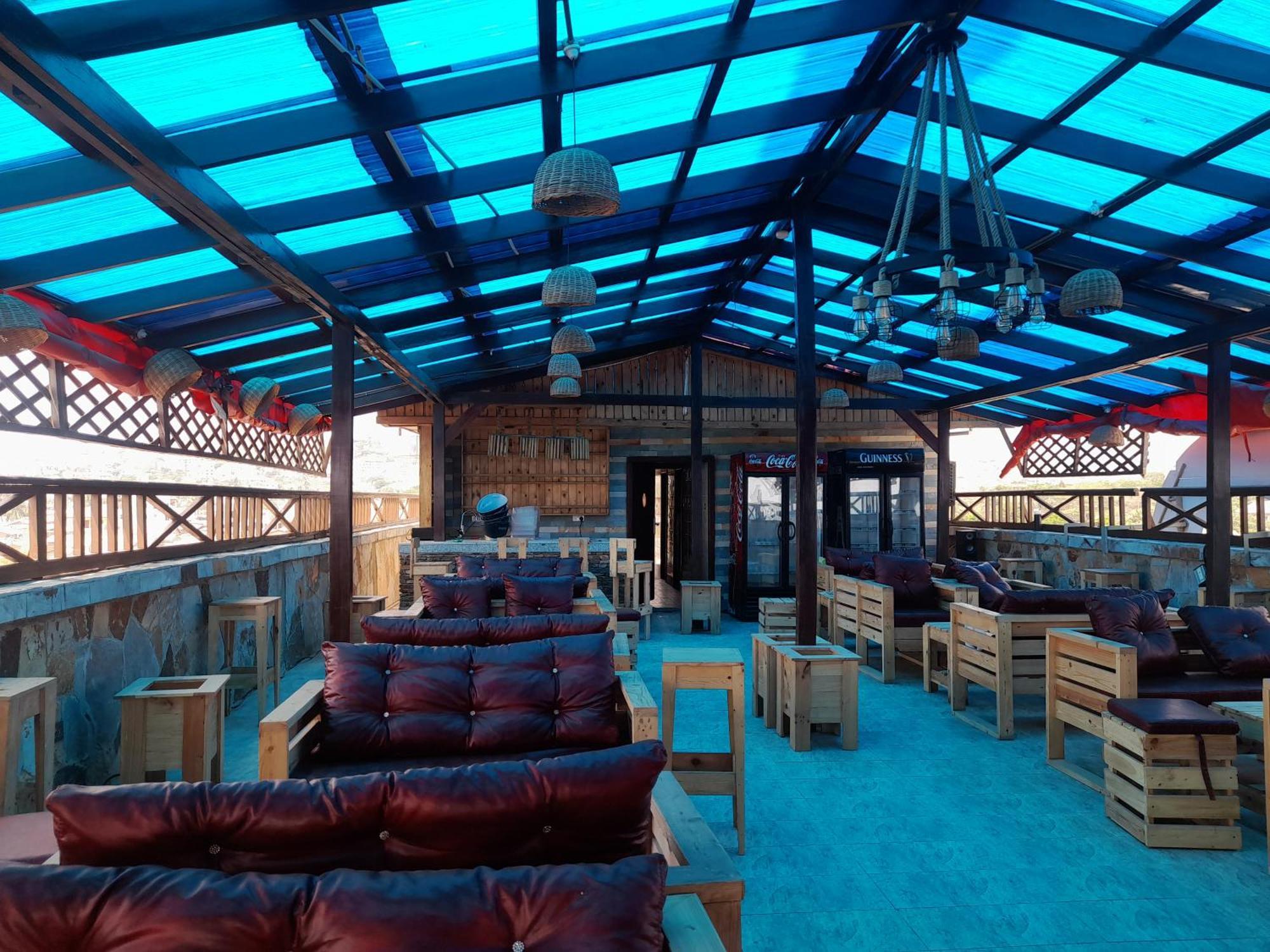 Ocean6 Hotel Kokrobite Buitenkant foto